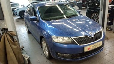 Skoda Rapid 2017 года, 204 756 км - вид 2