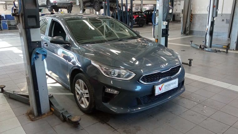 KIA Ceed 2021 года, 75 342 км - вид 2