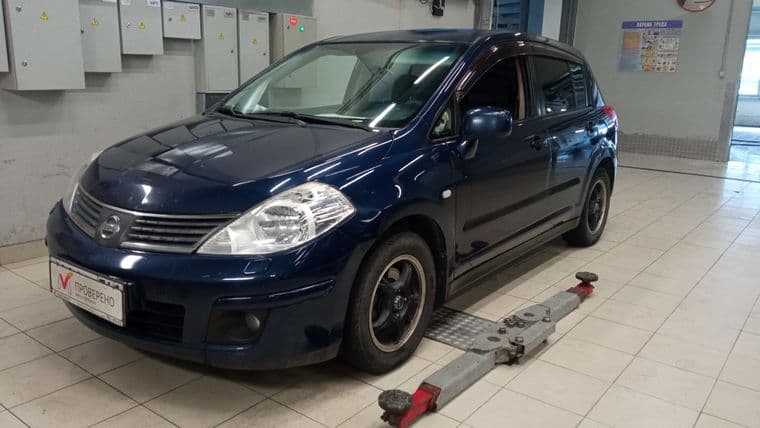 Nissan Tiida 2008 года, 188 664 км - вид 1