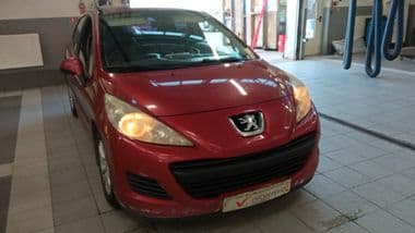 Peugeot 207 2009 года, 212 408 км - вид 2