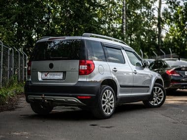 Skoda Yeti 2010 года, 241 500 км - вид 2