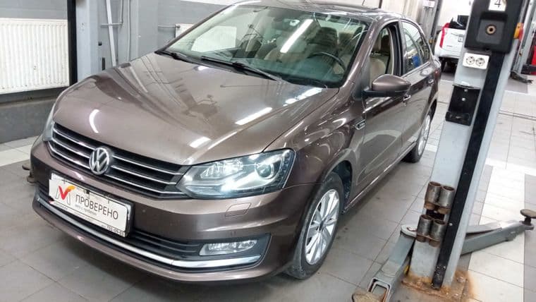 Volkswagen Polo 2015 года, 145 242 км - вид 1