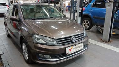 Volkswagen Polo 2015 года, 145 242 км - вид 2