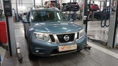 Nissan Terrano 2016 года, 130 859 км - вид 2