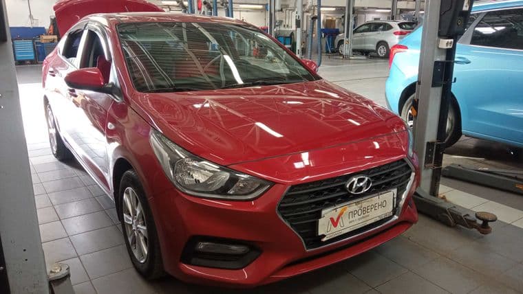 Hyundai Solaris 2017 года, 135 000 км - вид 2