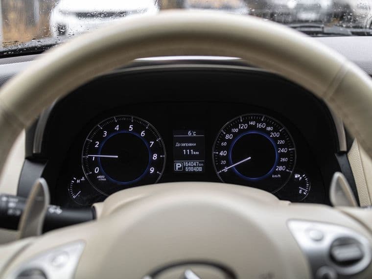 Infiniti QX70, 2016 - вид 4