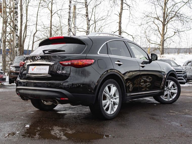 Infiniti QX70 2016 года, 163 861 км - вид 2