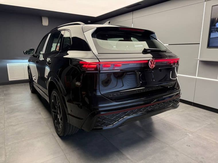 Volkswagen Tiguan L, 2025 - вид 3