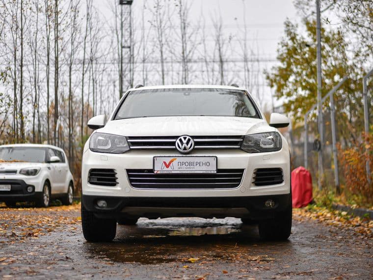 Volkswagen Touareg, 2011 - вид 2