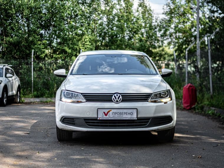 Volkswagen Jetta, 2014 - вид 2
