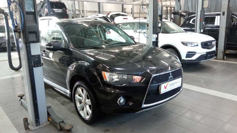 Mitsubishi Outlander, 2010 - вид 1