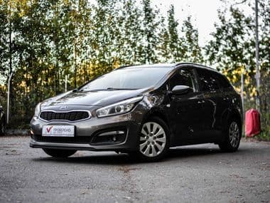 KIA Ceed 2018 года, 216 965 км - вид 1