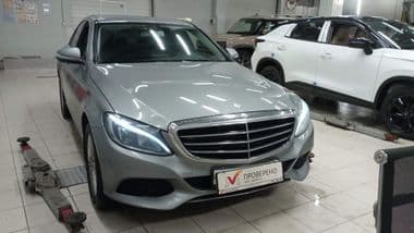 Mercedes-Benz C-класс 2015 года, 158 707 км - вид 2