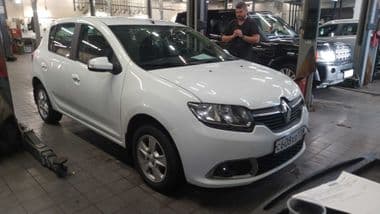 Renault Sandero 2014 года, 113 500 км - вид 2