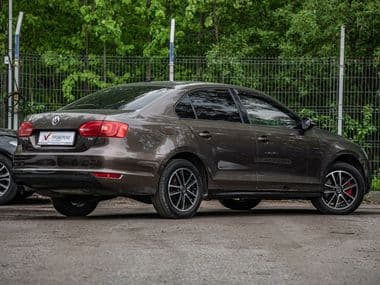 Volkswagen Jetta 2013 года, 211 879 км - вид 2