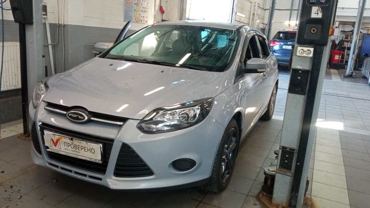 Ford Focus 2011 года, 212 388 км - вид 1