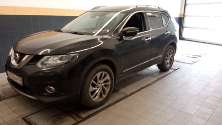 Nissan X-Trail 2017 года, 251 395 км - вид 1