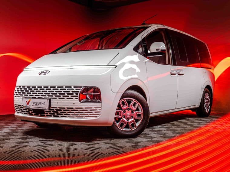 Hyundai Staria, 2021