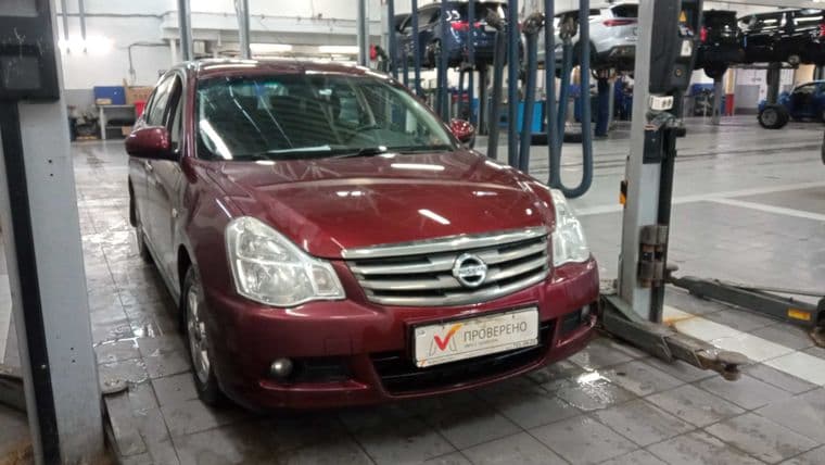 Nissan Almera 2014 года, 163 649 км - вид 2