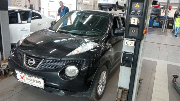 Nissan Juke 2013 года, 196 662 км - вид 1