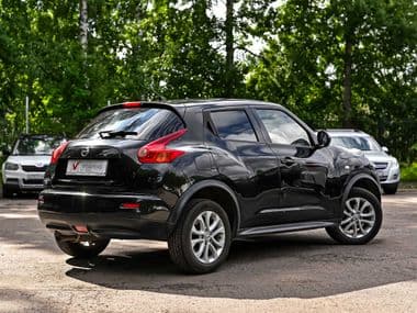 Nissan Juke 2013 года, 196 662 км - вид 2