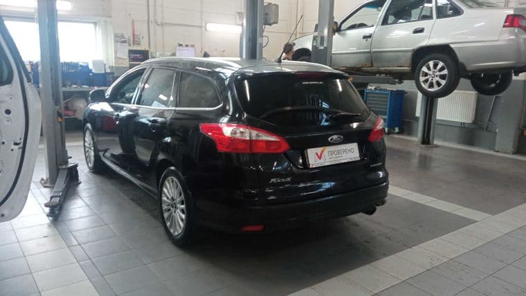 Ford Focus, 2014 - вид 3