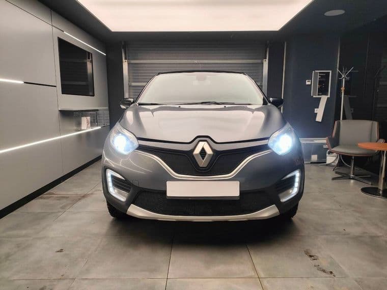 Renault Kaptur 2017 года, 199 588 км - вид 2