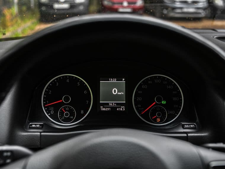 Volkswagen Tiguan, 2012 - вид 4