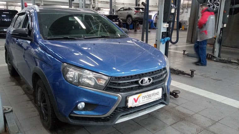 ВАЗ (LADA) Vesta Cross 2021 года, 72 029 км - вид 2