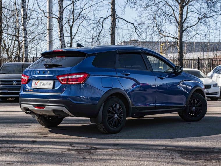 ВАЗ (LADA) Vesta Cross 2021 года, 72 029 км - вид 2