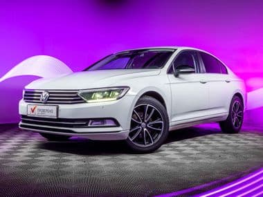 Volkswagen Passat 2015 года, 183 172 км - вид 1