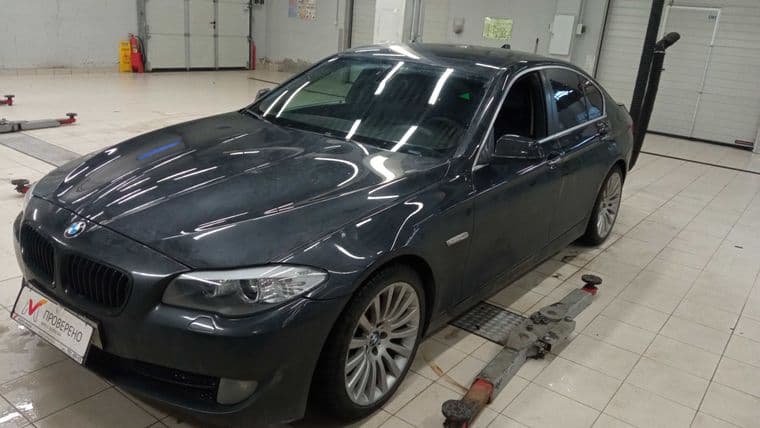 BMW 5 серия, 2011