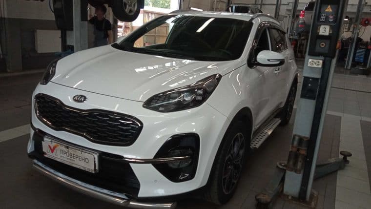 KIA Sportage 2018 года, 91 088 км - вид 1