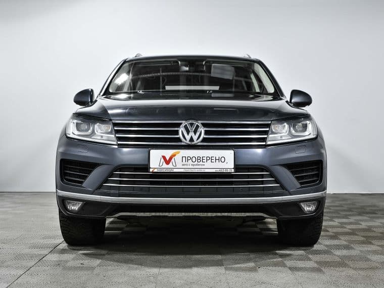 Volkswagen Touareg 2016 года, 196 839 км - вид 2