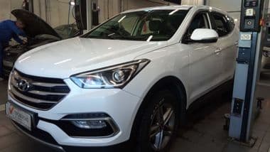 Hyundai Santa Fe 2017 года, 259 504 км - вид 1