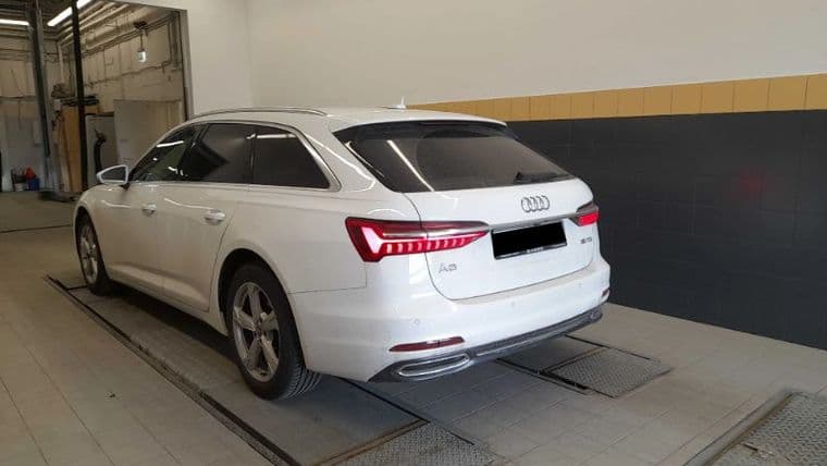 Audi A6, 2019 - вид 3