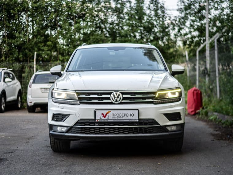 Volkswagen Tiguan, 2018 - вид 2
