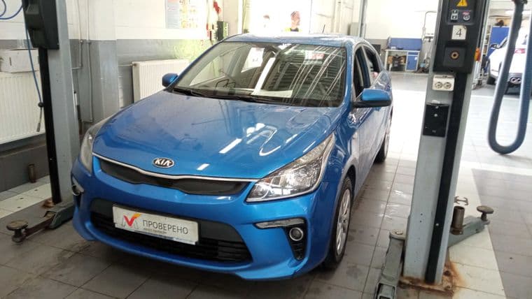 KIA Rio 2017 года, 183 998 км - вид 1