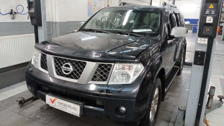 Nissan Pathfinder, 2008