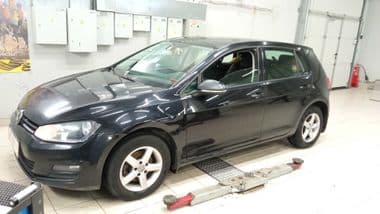Volkswagen Golf 2014 года, 154 235 км - вид 2