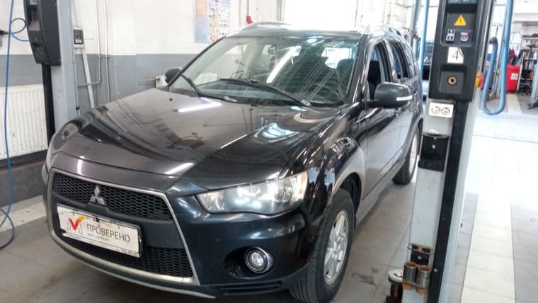 Mitsubishi Outlander 2009 года, 254 843 км - вид 1