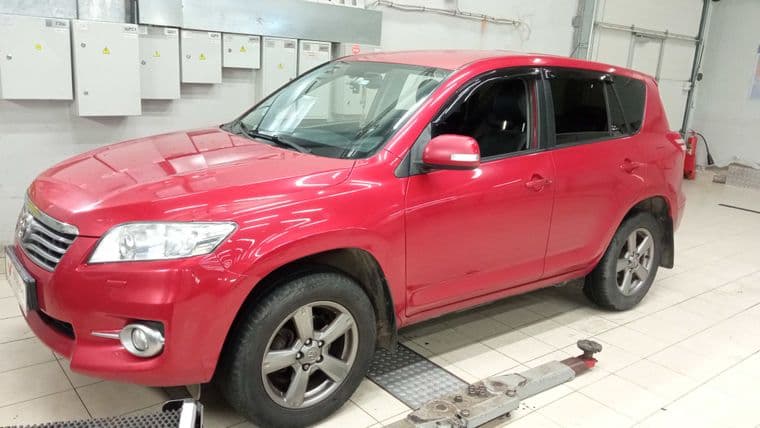 Toyota RAV4, 2012 - вид 3