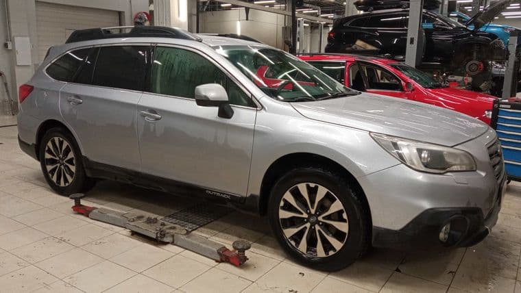 Subaru Outback, 2015 - вид 1