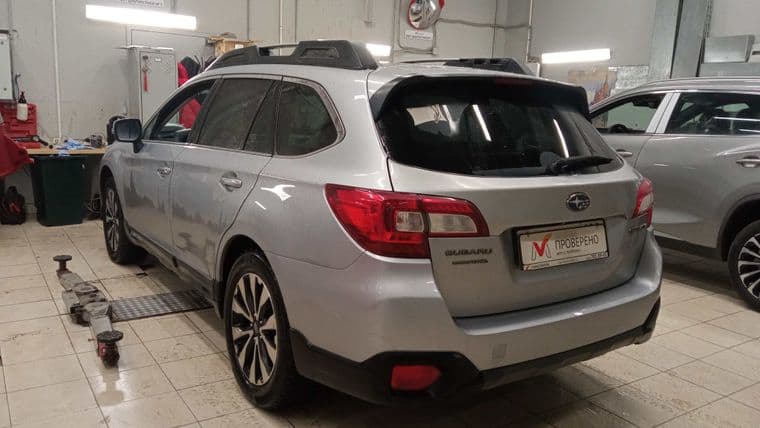 Subaru Outback, 2015 - вид 3