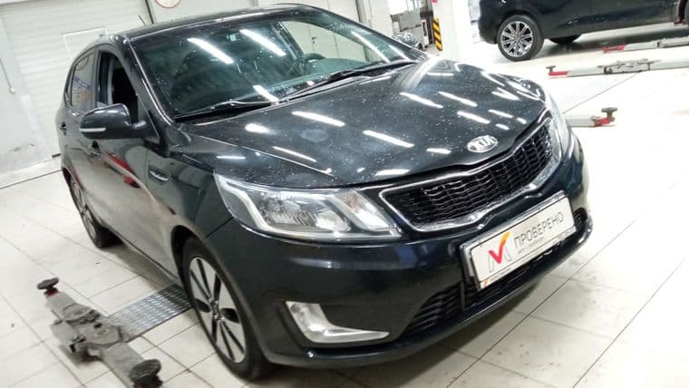 KIA Rio 2013 года, 139 353 км - вид 2