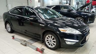 Ford Mondeo 2013 года, 170 000 км - вид 2