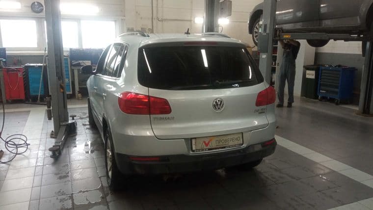 Volkswagen Tiguan, 2013 - вид 3