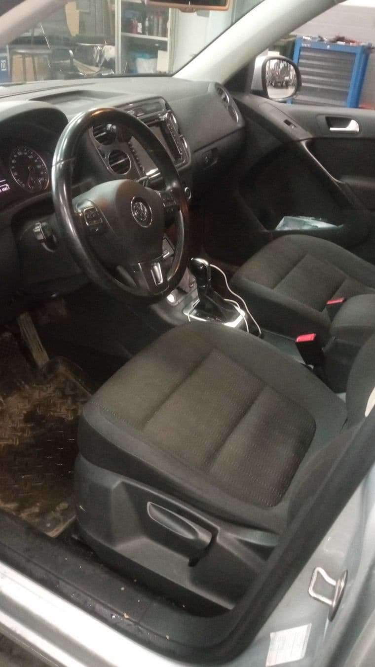 Volkswagen Tiguan, 2013 - вид 4