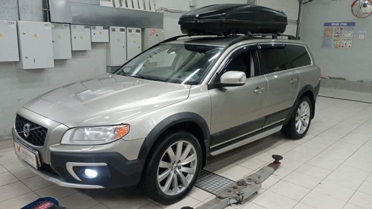 Volvo XC70 2014 года, 215 172 км - вид 1