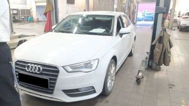Audi A3 2013 года, 271 545 км - вид 1